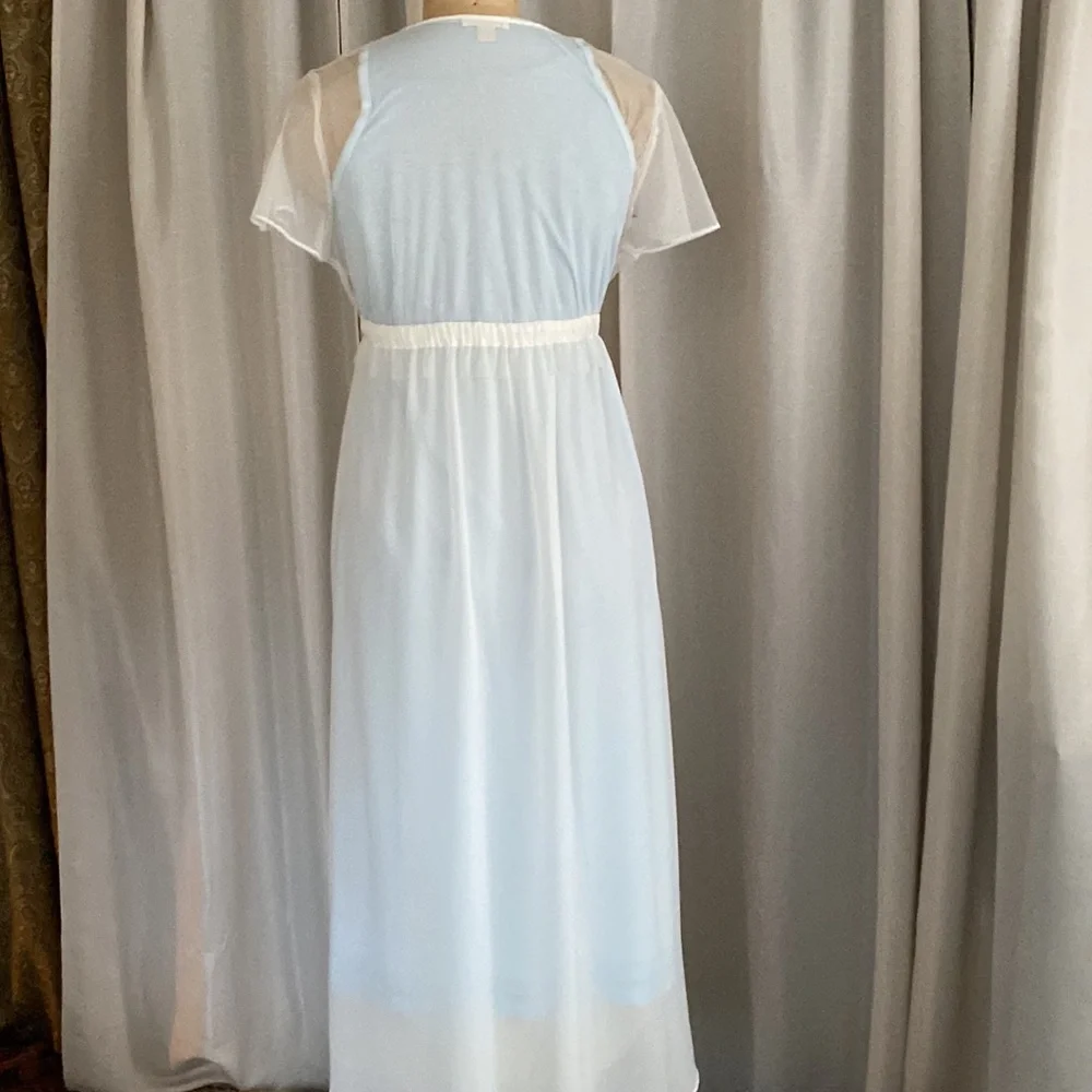 Flora night gown